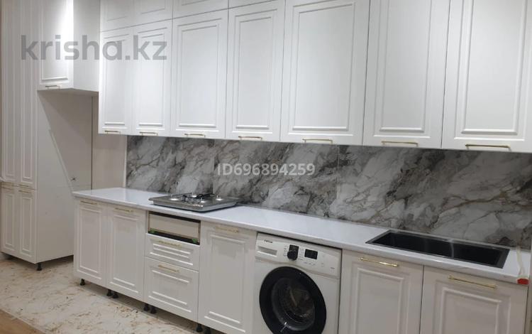 2-комнатная квартира · 79 м² · 4 этаж, мкр Нуртас 4267/1 за 210 000 ₸ в Шымкенте, Каратауский р-н — фото 12