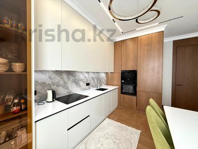 4-комнатная квартира · 135 м² · 11/14 этаж, Аль-Фараби за 137 млн 〒 в Астане, Есильский р-н