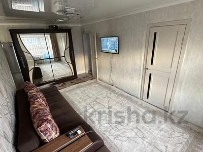 3-комнатная квартира · 43.2 м² · 4/4 этаж, титова 122 за 11.5 млн 〒 в Семее