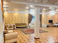 Отдельный дом · 7 комнат · 547 м², Академика Асана Тайманова 82 — С одной стороны Никита Савичева с другой Габдулла Токая за 1.6 млн 〒 в Уральске — фото 9