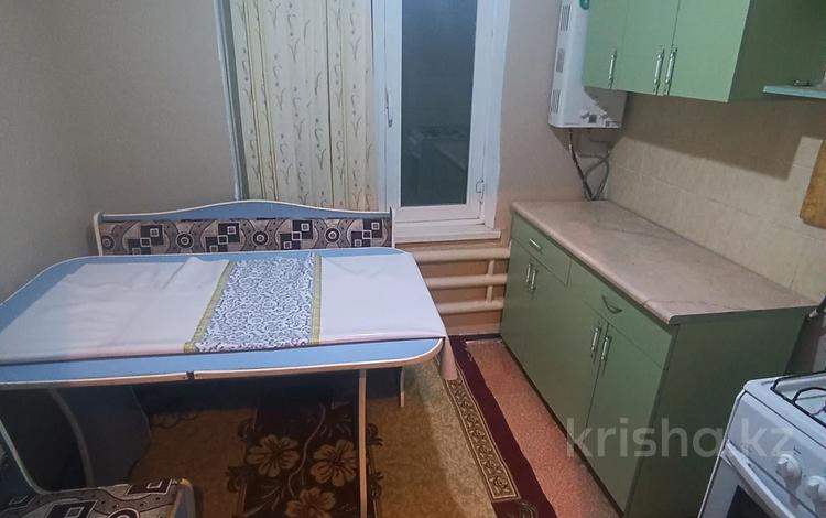 Отдельный дом · 2 комнаты · 85 м² · 8 сот., мкр Азат — Кабика за 80 000 ₸ в Шымкенте, Енбекшинский р-н — фото 2