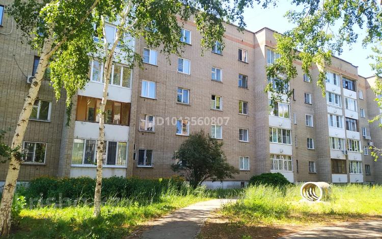 1-бөлмелі пәтер · 32.5 м² · 2/5 қабат, Набережная им. Славского 58, бағасы: 18.3 млн ₸ в Усть-Каменогорске — фото 2