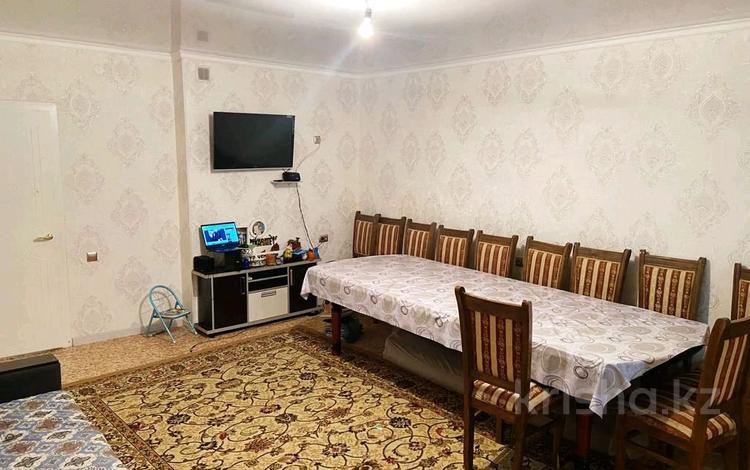 2-комнатная квартира, 60 м², 3/9 этаж помесячно, мкр Нурсат 135