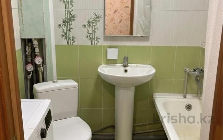 1-бөлмелі пәтер · 39 м² · 2/5 қабат, мкр Северо-Восток, Сырым Датова 17/1, бағасы: 11.5 млн ₸ в Уральске — фото 2