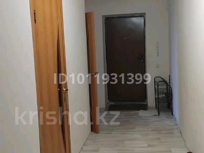 2-бөлмелі пәтер · 75 м² · 10/10 қабат, Курмангазы 198 — Находится рядом центра крови, бағасы: 160 000 〒 в Уральске, мкр Школьник