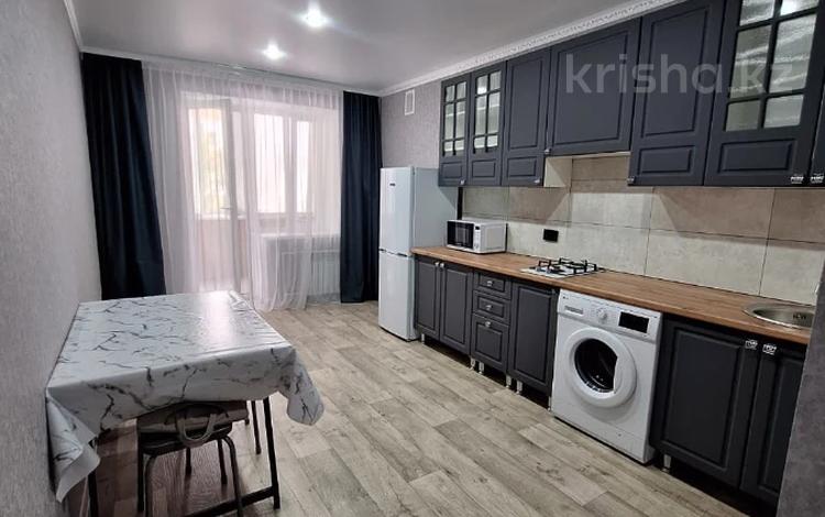1-бөлмелі пәтер · 48.7 м² · 2/5 қабат, Циолковского, бағасы: 21.5 млн ₸ в Уральске — фото 2