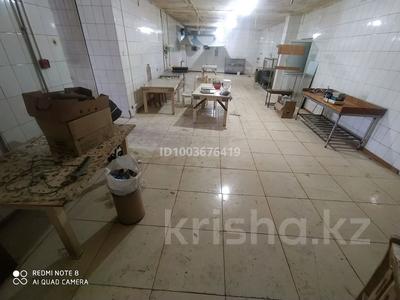 Коммерциялық жылжымайтын мүлік в Карагандинской обл.: Еркін, кеңселер, қоғамдық тамақтану орны · 140 м², бағасы: 32 млн 〒 Еркін, кеңселер, қоғамдық тамақтану орны · 140 м², бағасы: 32 млн 〒 в Караганде, Казыбек би р-н