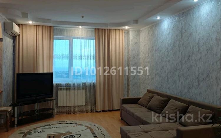 2-бөлмелі пәтер · 70 м² · 20/25 қабат, Абиша Кекилбайулы 270, бағасы: 25 000 ₸ в Алматы, Бостандыкский р-н — фото 2