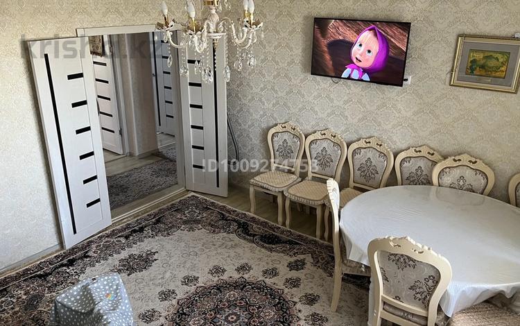 3-комнатная квартира · 70 м² · 5/5 этаж, Абая — Магазин Акцент за 17 млн ₸ в Сатпаев — фото 2