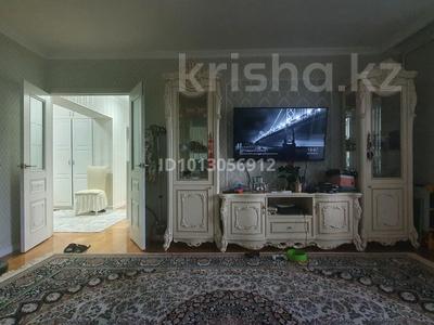 4-бөлмелі пәтер · 86 м² · 4/5 қабат, Таугүл ш/а., Щепкина 7 — Щепкина-пятницкого, бағасы: 67 млн ₸ в Алматы, Ауэзовский р-н