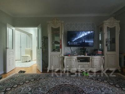 4-комнатная квартира · 86 м² · 4/5 этаж, мкр Таугуль, Щепкина 7 — Щепкина-пятницкого за 67 млн ₸ в Алматы, Ауэзовский р-н
