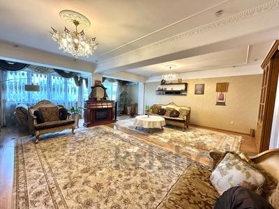 6-комнатная квартира · 263.3 м² · 9/10 этаж, мкр Таугуль-1, Навои — Навои за 155 млн 〒 в Алматы, Ауэзовский р-н