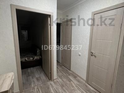 1-комнатная квартира · 34 м² · 3/9 этаж · помесячно, мкр Юго-Восток, Республики 18 за 150 000 〒 в Караганде, Казыбек би р-н