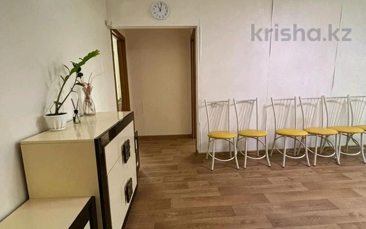3-бөлмелі пәтер · 58 м² · 2/5 қабат, мкр Орбита-1, бағасы: 36.5 млн ₸ в Алматы, Бостандыкский р-н — фото 36