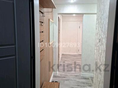 3-комнатная квартира · 60 м² · 2/5 этаж, Сабитова 24 за 18 000 ₸ в Балхаше