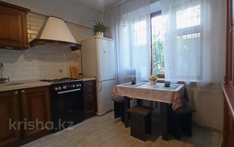 3-комнатная квартира · 75 м² · 1/5 этаж, Толе би — Толе би Байзакова за 51 млн ₸ в Алматы, Алмалинский р-н — фото 15