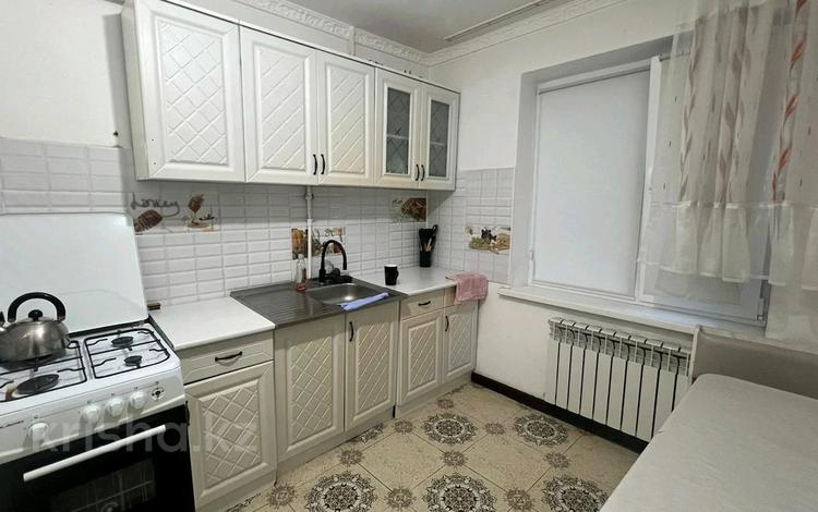 2-комнатная квартира · 55 м² · 3/5 этаж, мкр 8, Бр. Жубановых 302 за 160 000 ₸ в Актобе — фото 2