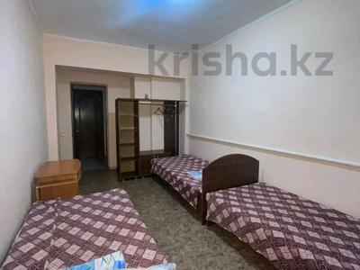 1 комната · 65 м² · 2 этаж, Центральный 52/1 за 2 500 〒 в Кокшетау