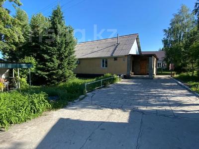 Отдельный дом · 3 комнаты · 108.6 м² · 8 сот., Миллера 5 за 31 млн 〒 в Усть-Каменогорске