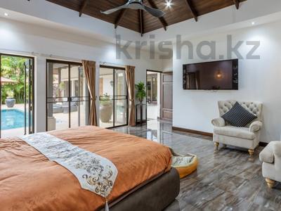 Отдельный дом · 5 комнат · 615 м² · 1 сот., Пхукет 1 за ~ 370.2 млн 〒