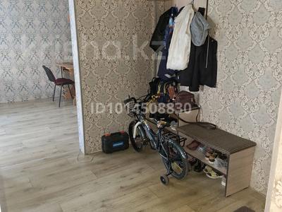 2-бөлмелі пәтер · 40.82 м² · 2/5 қабат, Амре Кашаубаева 3 — Площадь Ушанова, бағасы: 16.5 млн ₸ в Усть-Каменогорске, Ульбинский