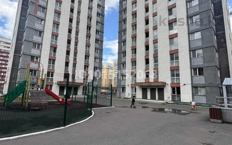 2-комнатная квартира · 60 м² · 8/12 этаж, Кошкарбаева 43/2 за 37 млн ₸ в Астане, Алматы р-н — фото 2