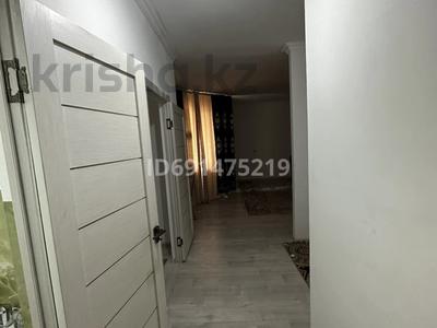 3-комнатная квартира, 69.5 м², 7/7 этаж помесячно, 9-я за 120 000 〒 в Туркестане