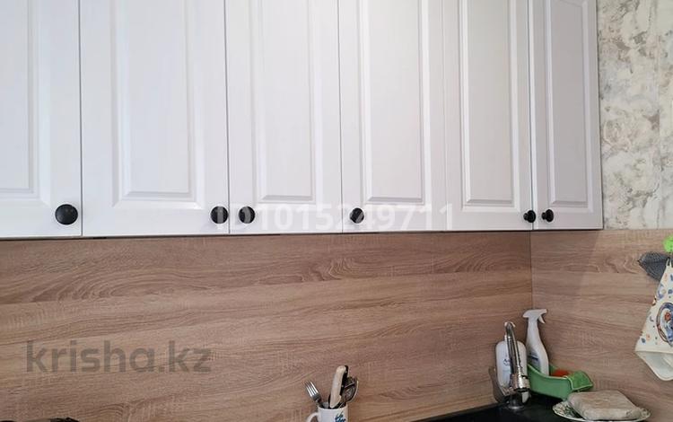 2-бөлмелі пәтер · 46.6 м² · 5/5 қабат, Бурова 24 В — Магазин сигнал,Народный банк.Остановка Дао., бағасы: 16.5 млн ₸ в Усть-Каменогорске, Ульбинский — фото 2