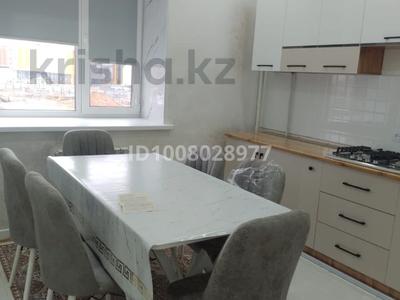 2-комнатная квартира · 66 м² · 2/9 этаж, мкр. Алтын орда, Мустафы Шокая за 180 000 〒 в Актобе