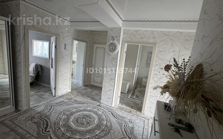 4-комнатная квартира · 101 м² · 3/5 этаж, Абая 11/3 за 45 млн ₸ в Сатпаев — фото 2