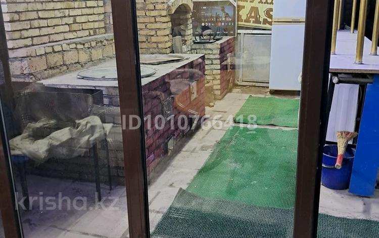 Свободное назначение, общепит, бани, гостиницы и зоны отдыха · 150 м² за 100 000 ₸ в Шымкенте, Аль-Фарабийский р-н — фото 3