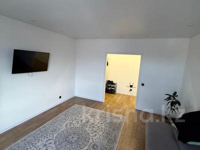 2-бөлмелі пәтер · 70 м² · 9/9 қабат, Алтын орда 11л, бағасы: 32 млн ₸ в Актобе