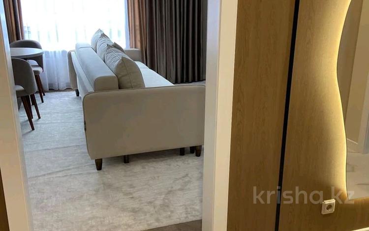 2-комнатная квартира · 55 м² · 6/13 этаж, Ади Шарипова 145 за 470 000 ₸ в Алматы, Алмалинский р-н — фото 2