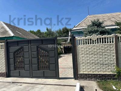 Жеке үй · 5 бөлме · 130 м² · 6 жүзд., Таласская 41 — Сахзавод, бағасы: 28 млн ₸ в Таразе