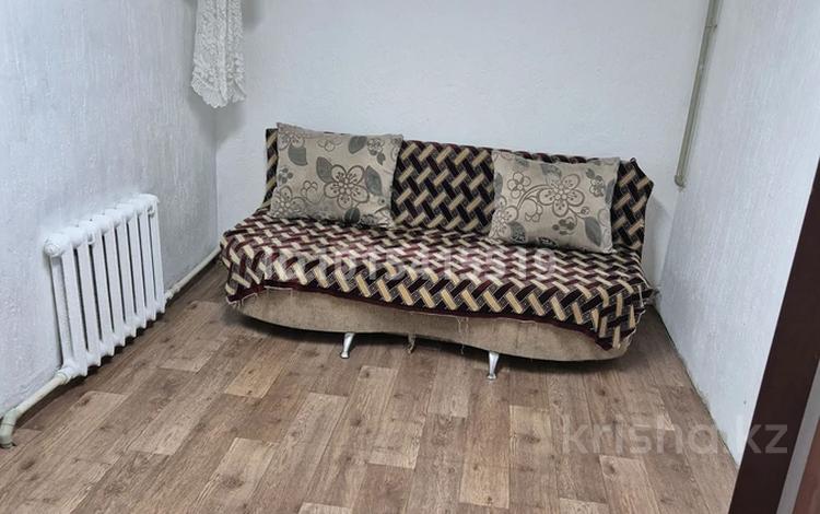 3 комнаты · 36 м² · 1/1 этаж, мкр Кемел (Первомайское) юности 34 за 130 000 ₸ в Алматы, Жетысуский р-н — фото 2