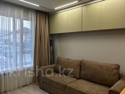 2-бөлмелі пәтер · 42.6 м² · 1/7 қабат, Райымбек батыра 169, бағасы: 34 млн ₸ в 