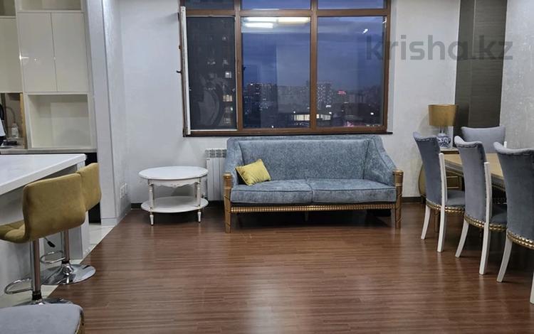 5-комнатная квартира · 200 м² · 9 этаж, Ахмет Байтурсынулы 1, 3, 5, 9 за 1.2 млн ₸ в Астане, Сарайшык р-н — фото 2