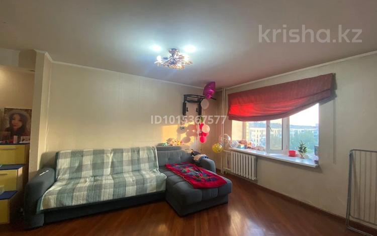 1-комнатная квартира · 50 м² · 4/6 этаж, Есенберлина 38 за 180 000 ₸ в Астане — фото 2