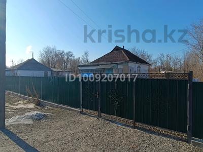 Жеке үй · 3 бөлме · 42.8 м² · 387 сот., Жолбарыс батыра 32 — Амангельды, бағасы: 4 млн ₸ в Уштобе