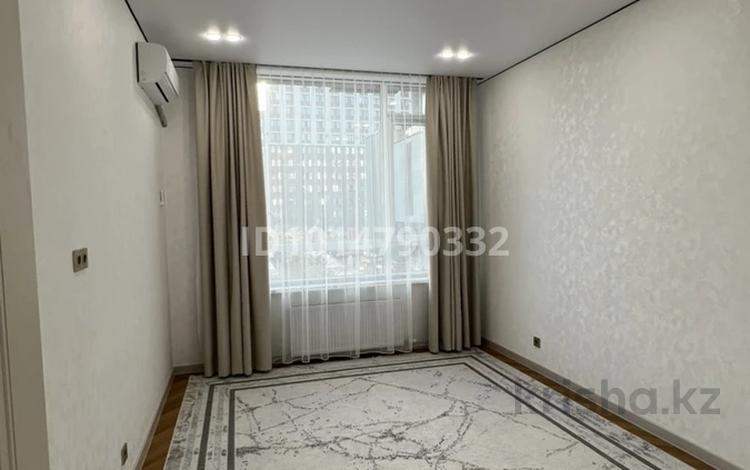 1-комнатная квартира · 45 м² · 2/10 этаж, Туран 57/8 за 280 000 ₸ в Астане, Нура р-н — фото 2