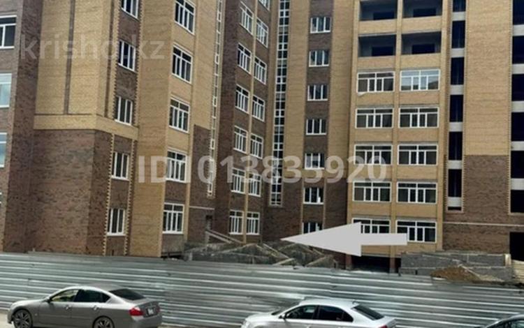 1-комнатная квартира · 48 м² · 1/7 этаж, мкр. Алтын орда, Алия Молдагулова 50а за 17.5 млн ₸ в Актобе — фото 2