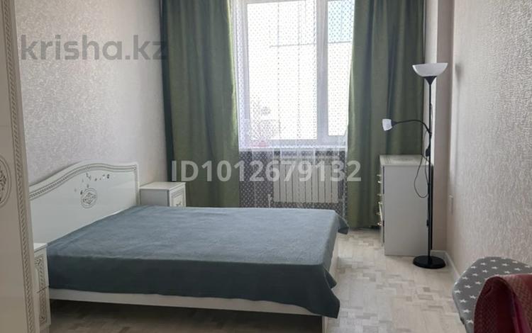 2-комнатная квартира · 74.5 м² · 12/12 этаж, Мкр. Степной-2 2/4 за 250 000 ₸ в Караганде, Казыбек би р-н — фото 2