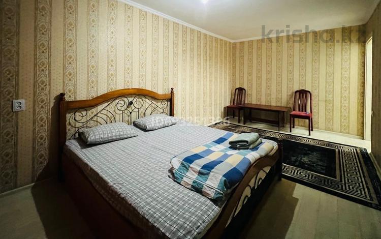 1-комнатная квартира · 35 м², Айбергенов 1-Б за 7 000 ₸ в Шымкенте, Аль-Фарабийский р-н — фото 3