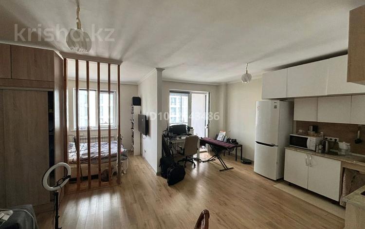 1-комнатная квартира · 45 м² · 7/10 этаж, Абикен Бектуров 3/2 за 29 млн ₸ в Астане, Есильский р-н — фото 2