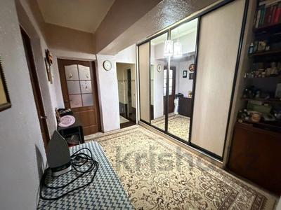 2-комнатная квартира · 61 м² · 1/5 этаж, Райымбека 502А за 33 млн ₸ в Алматы, Ауэзовский р-н