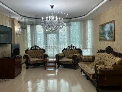 3-бөлмелі пәтер · 128 м² · 10/25 қабат, мкр 11 112б, бағасы: 33 млн ₸ в Актобе