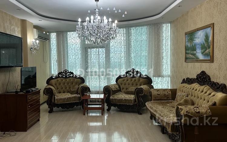 3-бөлмелі пәтер · 128 м² · 10/25 қабат, мкр 11 112б, бағасы: 33 млн ₸ в Актобе — фото 2