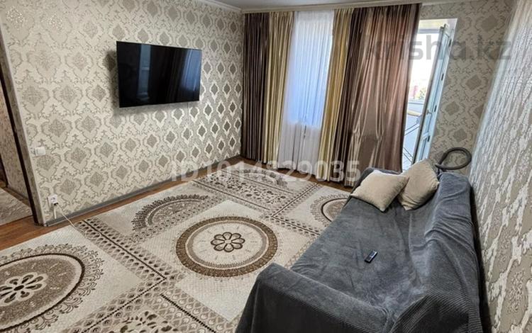 2-комнатная квартира · 52 м² · 9/9 этаж, мкр Юго-Восток, 27й микрорайон 1 — На против каргу за 19 млн ₸ в Караганде, Казыбек би р-н — фото 2