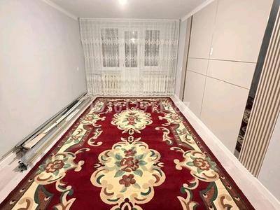 2-бөлмелі пәтер · 46 м² · 4/5 қабат, Қабанбай батыр 18 — Остановка Юбелейный, бағасы: 15.5 млн ₸ в Шымкенте, Аль-Фарабийский р-н