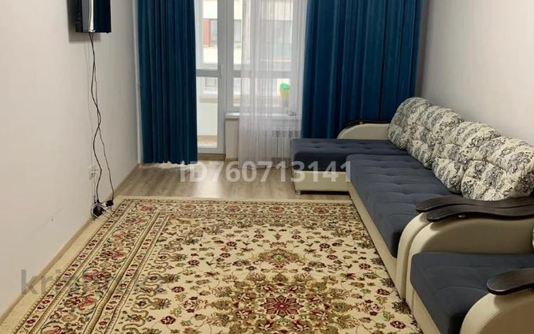 2-комнатная квартира · 70 м² · 5/7 этаж, Кабанбай батыра 60/16 за 350 000 ₸ в Астане, Есильский р-н — фото 2